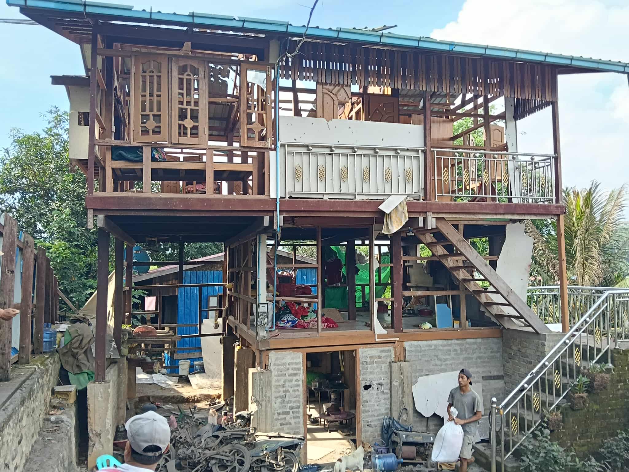 Laknak kaba wa hkrat ai Seng Tawng Mare Mungshawa dum n ta