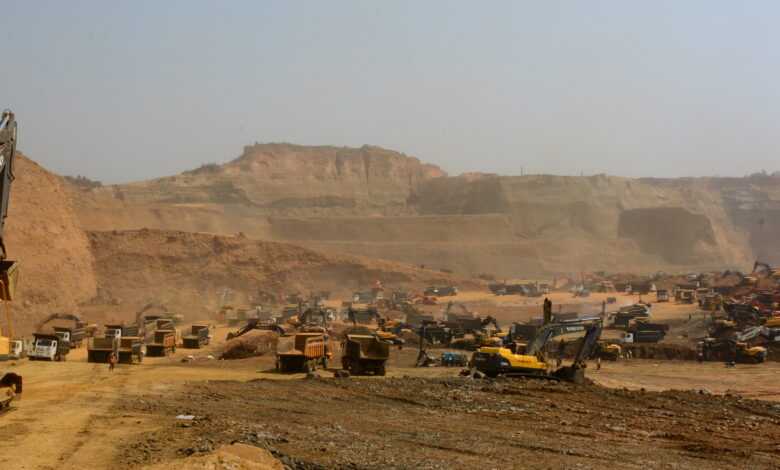 Hpakant Lungseng htu Mawdaw Back Hold(2017) KNG